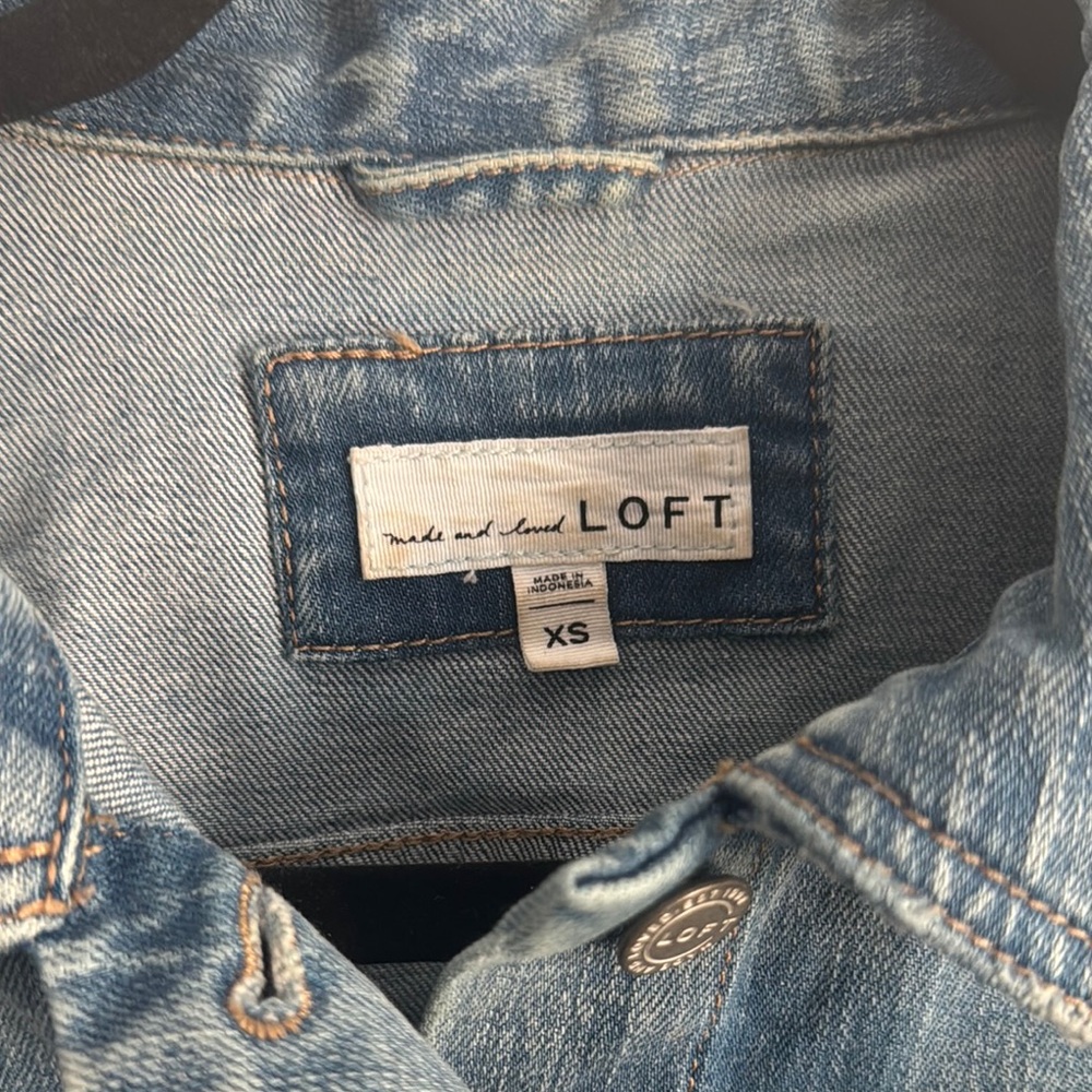 LOFT Classic Blue Jean Jacket - Picture 2 of 6